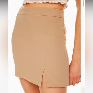NWT Aritzia Wilfred Patio Mini Skirt in Crepette Gold Camel